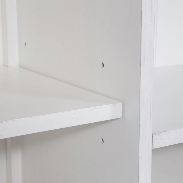 Allyson Park Credenza & Hutch image