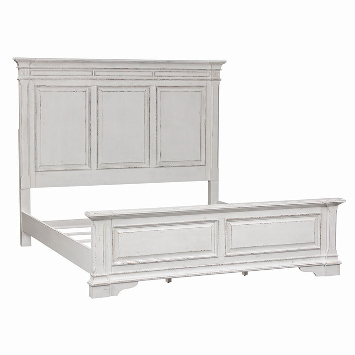 Abbey Park King California Panel Bed image