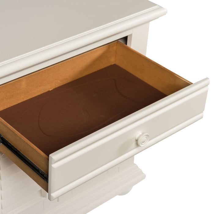 Summer House I King Poster Bed, Dresser & Mirror - homePLUS (Binghamton, NY)