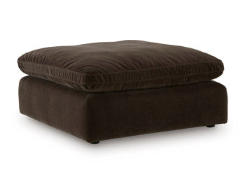 Maxton Heights Oversized Accent Ottoman - homePLUS (Binghamton, NY)