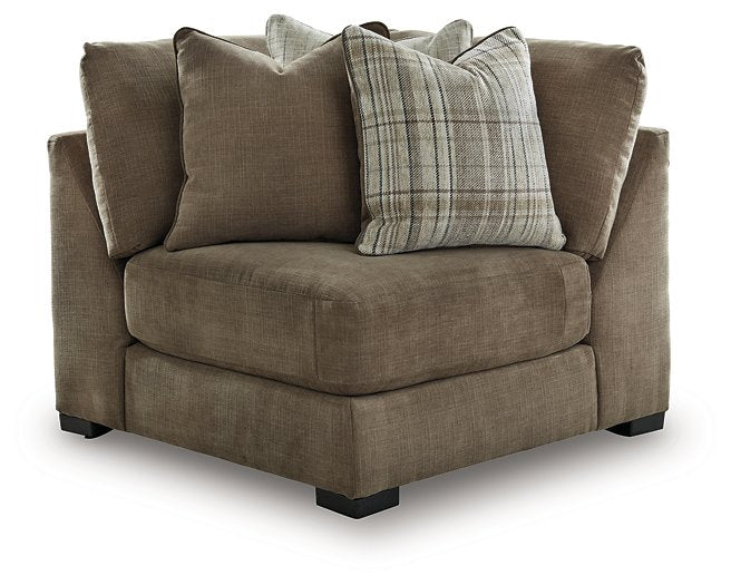 Camellia-Court Sectional with Chaise - homePLUS (Binghamton, NY)