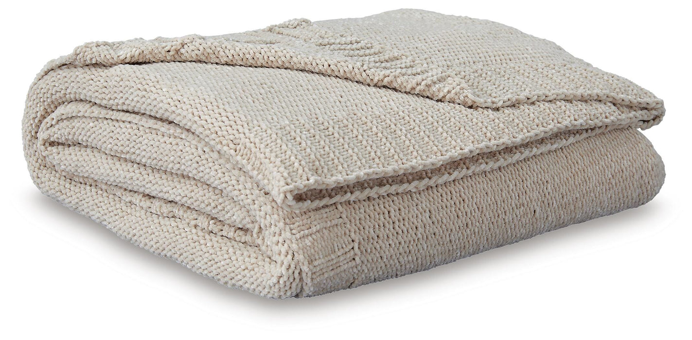 Anawood Throw - homePLUS (Binghamton, NY)