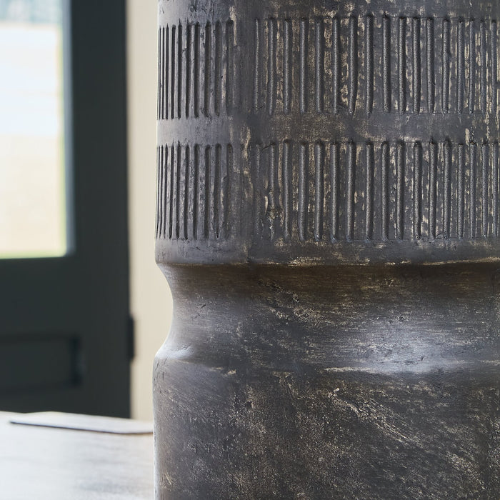 Beninworth Vase - homePLUS (Binghamton, NY)