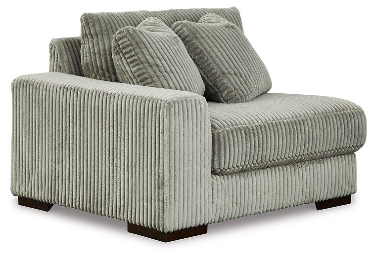 Lindyn Sectional with Chaise - homePLUS (Binghamton, NY)