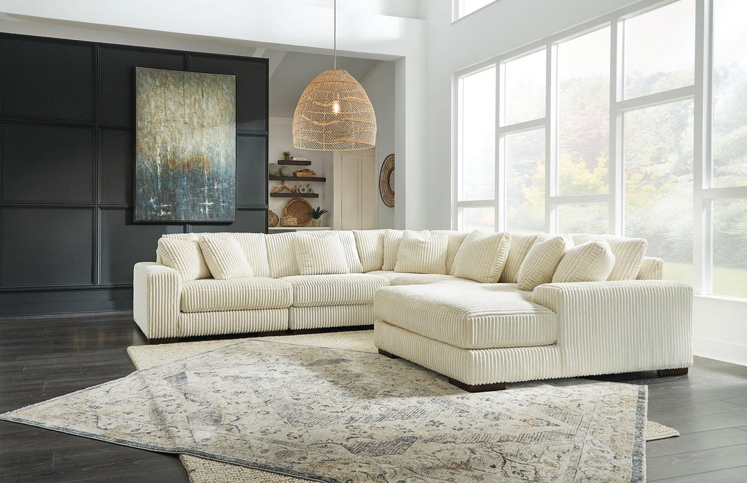 Lindyn Sectional with Chaise - homePLUS (Binghamton, NY)