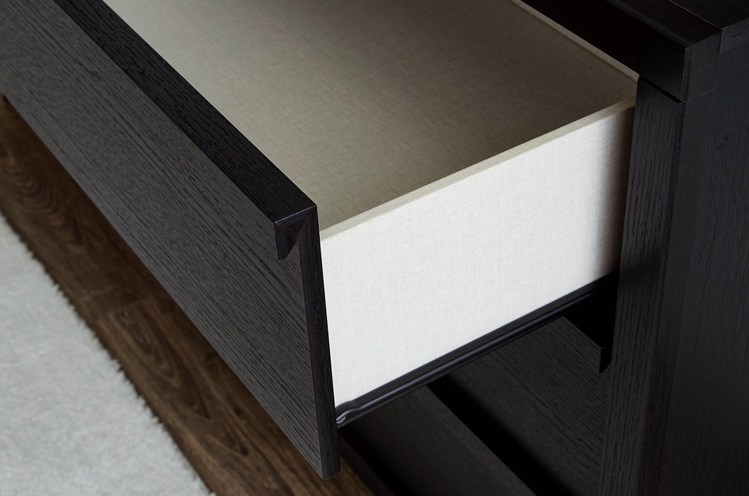 Danziar Wide Chest of Drawers - homePLUS (Binghamton, NY)