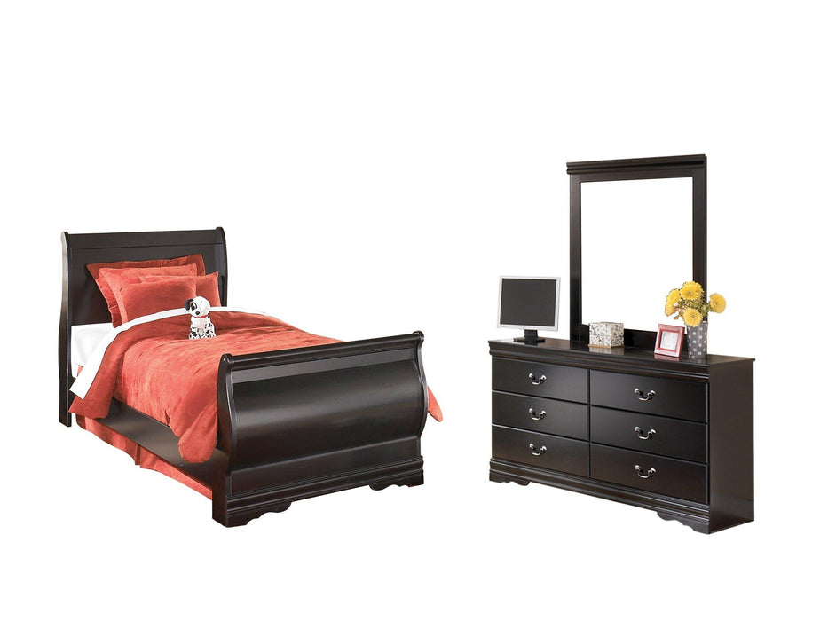 Huey Vineyard Bedroom Set - homePLUS (Binghamton, NY)