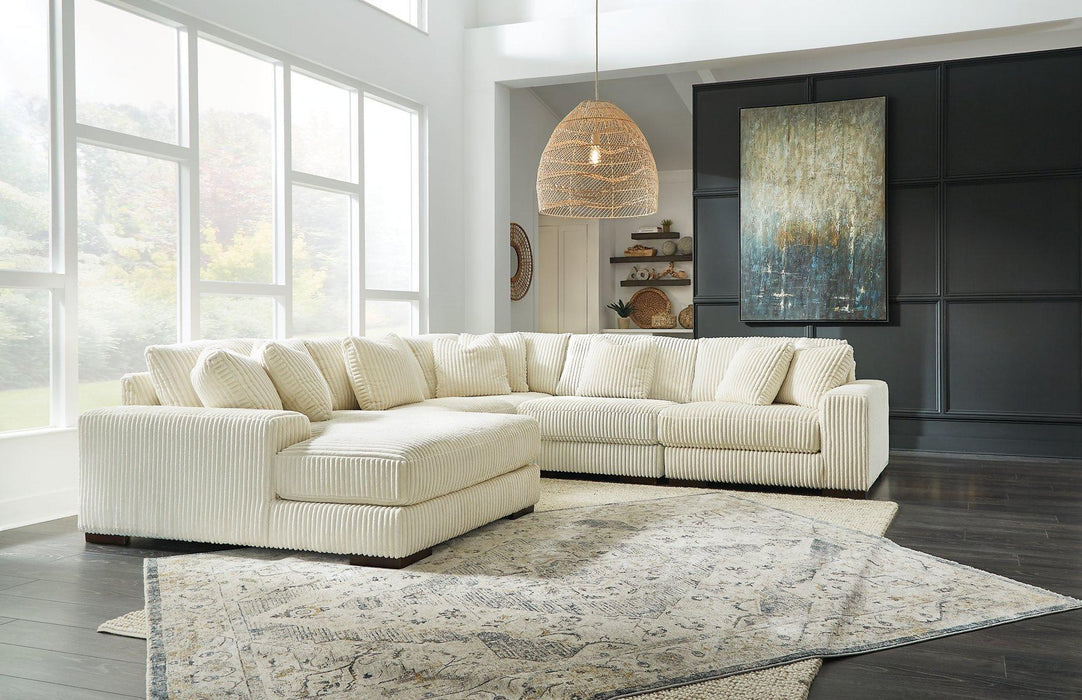 Lindyn Sectional with Chaise - homePLUS (Binghamton, NY)