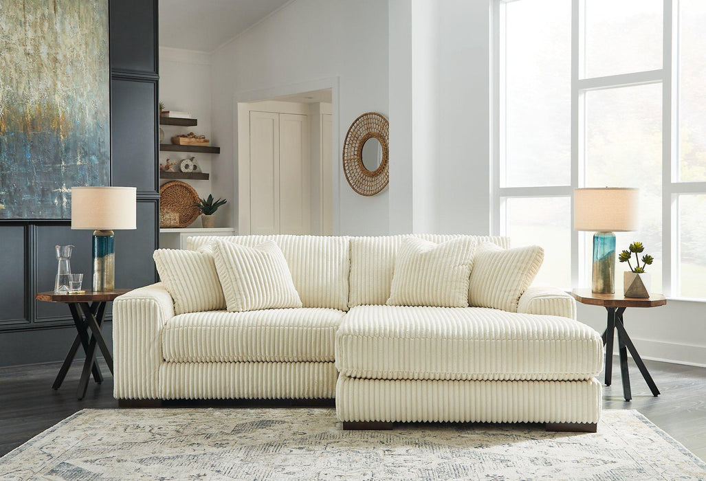 Lindyn Sectional with Chaise - homePLUS (Binghamton, NY)