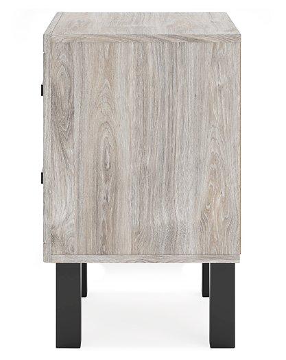 Vessalli Nightstand