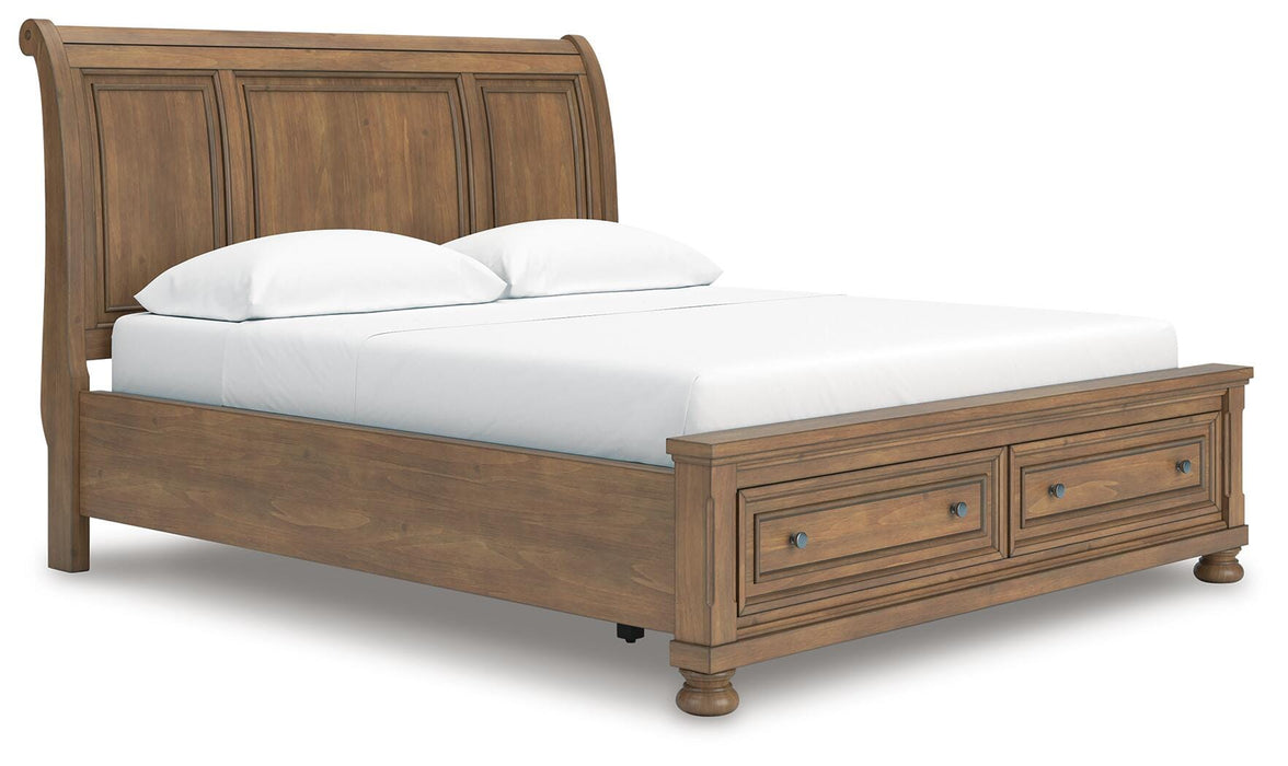 Feddinger Panel Storage Bed